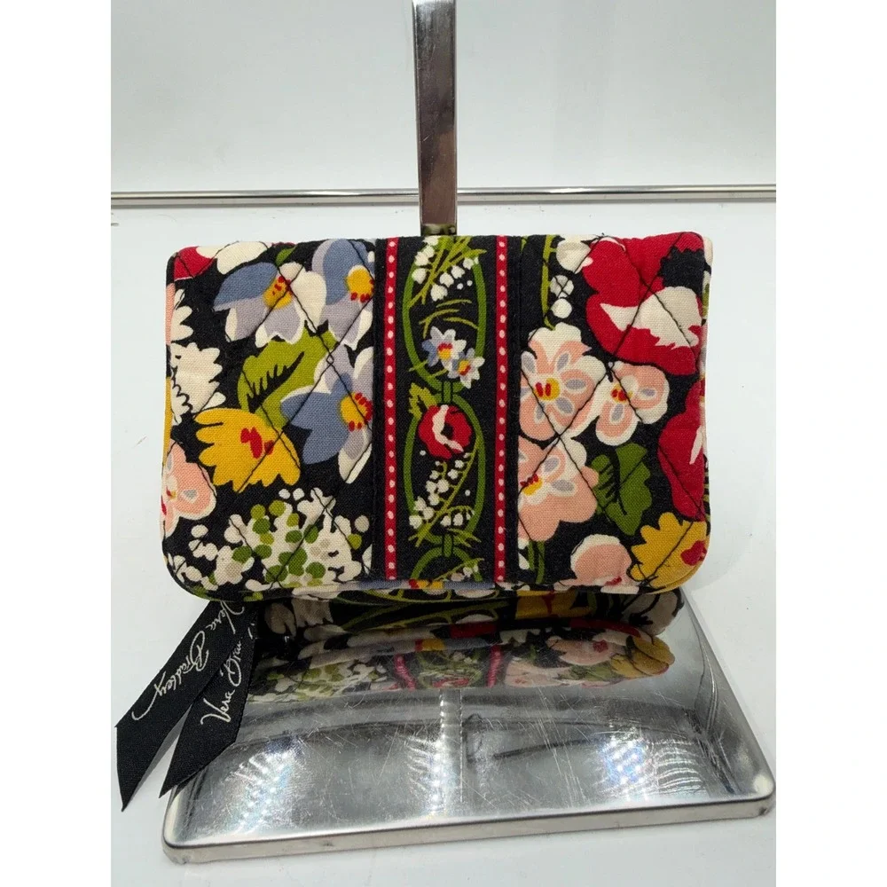 Vera Bradley Provencal Floral Quilted Kisslock Trifold Wallet ID Window ID Case